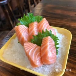 宝寿司 万科海上传奇店 的三文鱼刺身好不好吃 用户评价口味怎么样 上海美食三文鱼刺身实拍图片 大众点评 
