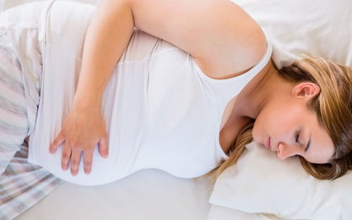 孕妈如果经常做4件事,可能会导致胎宝宝缺氧,早知早好
