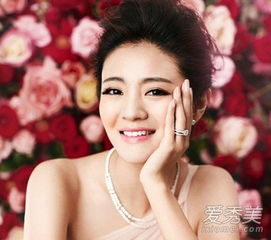 刘诗诗林依晨范玮琪 相貌平平笑起来很美女星 