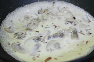 精美奶油蘑菇汤 家常菜谱大全,奶油蘑菇汤怎么做,奶油蘑菇汤如何做 
