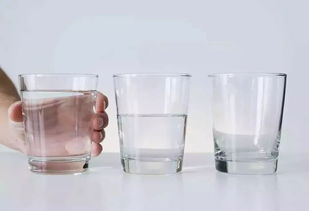 玻璃杯 陶瓷杯 塑料杯 安全系数原来不一样 