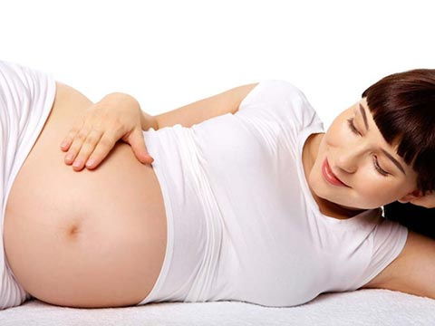 怀孕后的自我症状和体征(孕妇孕期的体征变化有哪些孕妇临产前有什么症状)