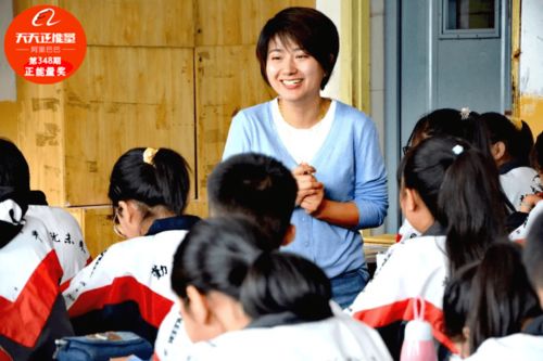 这是不用害羞的事情 支教老师给山村女孩发卫生巾,网友 暖男一枚