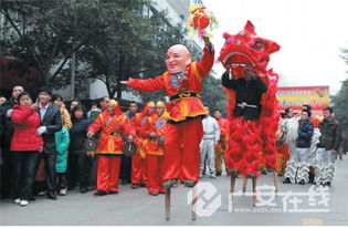 老狮子 的坚守 访市级非遗项目武胜高脚狮子传承人李祖勇 