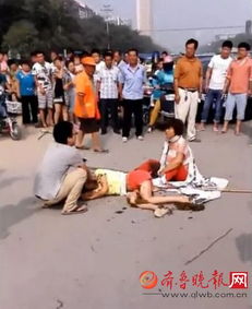 河北官方回应刑警家属殴打债主向其嘴抹粪 涉事人员已行拘 