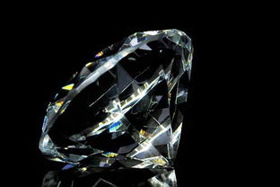 梦见钻石是什么意思 大鱼解梦网 