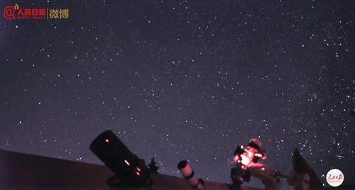 云南丽江双子座流星雨洒满天际