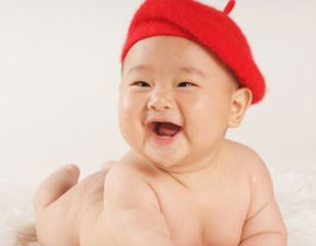 梦见自己宝宝在笑是什么意思梦到自己宝宝在笑好不好(做梦梦到小宝宝对自己笑)