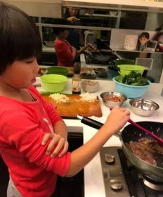 6年级男孩每天回家就是烧菜做饭,坚持了3年 做饭是一种修行