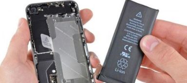 苹果手机可以用其他原装手机上的电池刷机吗 
