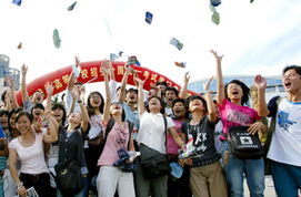 2008年中国高考生多少人??