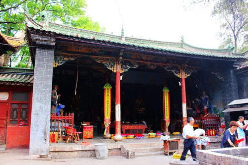 云南昆明最著名的寺院一盘龙寺 2