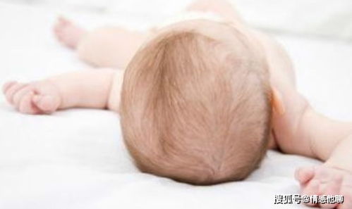 新生儿 头发稀疏 是怎么回事 和2个因素相关,宝妈看完长知识
