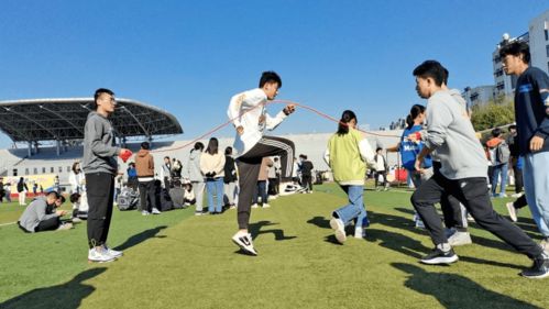 青年健身节 昨天的操场真热闹 柚子带你来重温