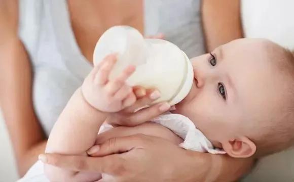 宝宝不吃奶粉怎么办，宝宝不吃奶粉怎么办最有效的方法