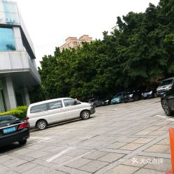 得力浅水湾至凤凰大洒店转乘公交车几路(湖州得力浅水湾免费停车场)