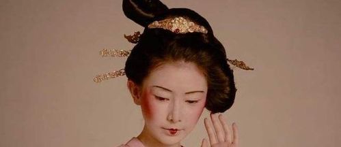 日式妆容发展史 从效仿唐朝白面黑齿妆,到流行的日系小清新