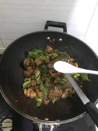 鸡腿怎么炒菜