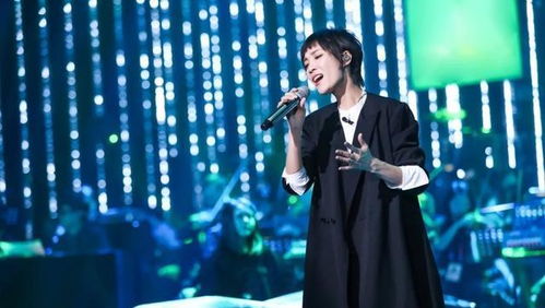 32岁女歌手苏诗丁离婚,称忍无可忍,曾被音乐鬼才华晨宇公开示爱 