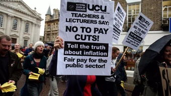 不用上课了 大家要回来过年了 英国61所大学大罢工 