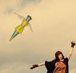 谁有金鱼风筝的图片,我做QQ头像用的,艺术点的,谢谢 