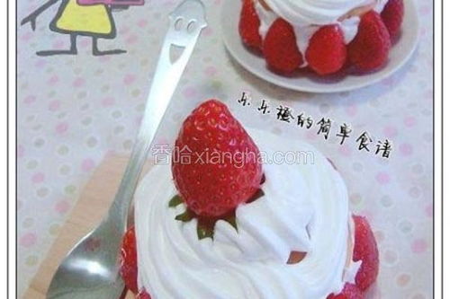 雪顶草莓蛋糕的做法