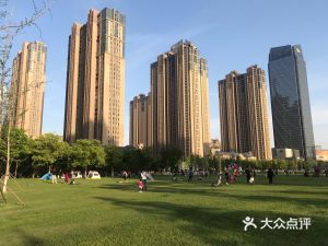 合肥绿轴公园停车场收费吗(合肥庐州坊附近有免费停车场吗)