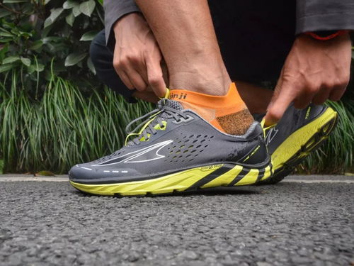 9折优惠,立减100元 Altra TORIN 4.0跑鞋全新配色