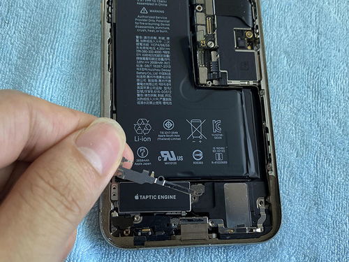 iphone XS换大容量电池,学会这招自己动手,详细教程 