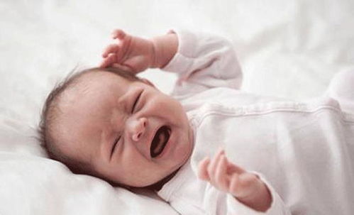 孩子睡梦中突然开始大哭 哄孩子再次入睡,有步骤效率会更高