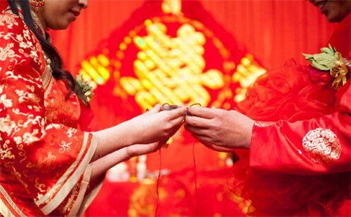 济南结婚风俗有哪些 中式婚礼必备习俗