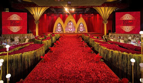 中式婚礼一定要选择红色配金色,简直美翻了