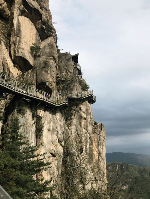 宝鸡鸡峰山一日游攻略,风景超美 