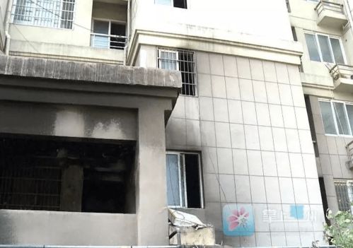 楼道起火烧死人,10名住户和物业被追责