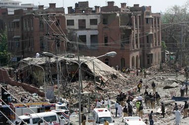 巴基斯坦发生炸弹袭击事件 