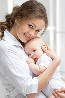 宝宝喝奶粉到多大 这个年龄段最好别停 容易影响孩子免疫力 