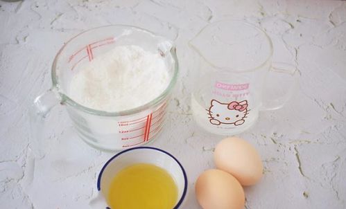 鸡蛋仔粉浆用什么水调 -图1