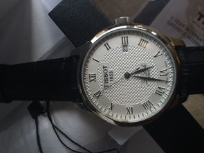 天梭力洛克真假辨别,天梭力洛克手表怎么分辨真假？