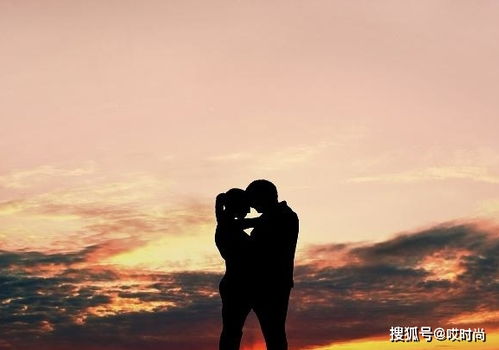 爱情里,女人这几种很傻很天真的行为,根本留不住男人