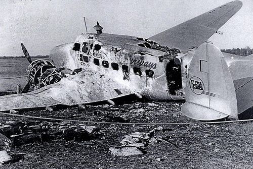 造成10人伤亡的空难,1938年美国坠机事故,超级伊莱克特拉坠毁