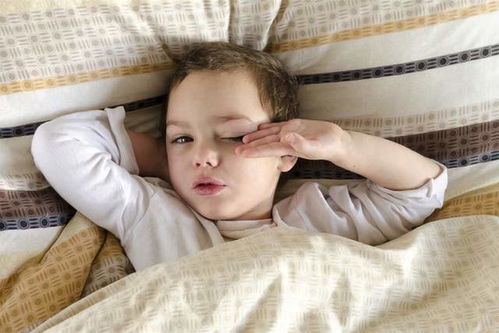 秋冬季降温有 三不睡 ,否则孩子易生病,父母不懂可能办坏事