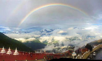罕见的美 梅里雪山上空惊现双彩虹 高清大图 