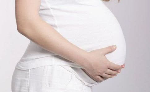 原创怀孕后，羊水过少时胎儿会“不舒服”，这4个症状可别忽视了！
