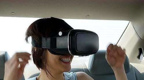 VR 眼镜 是如何让人产生 身临其境 的感觉的