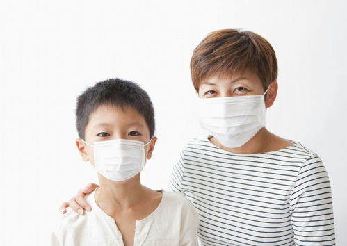 中国疾控中心主任 口罩不能摘 冬天是新冠肺炎和流感的叠加期