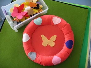 幼儿园亲子手工,飞碟的玩法及制作方法图解 