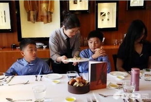 中国和西方的餐桌礼仪差异