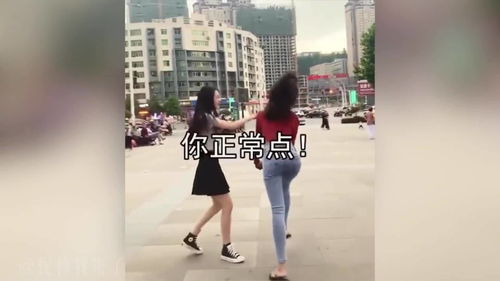 美女总有人问我,一个人夜跑害不害怕... 