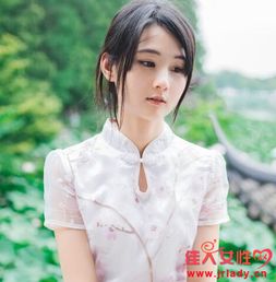 女生盘发发型图片 快来跟李一桐学习