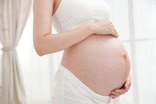 原创怀孕后，孕妈若有这4种“感觉”，也许是肚子里羊水“变少”了